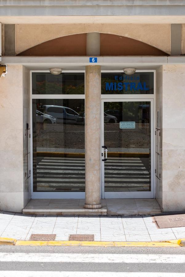 Mistral-20 *
